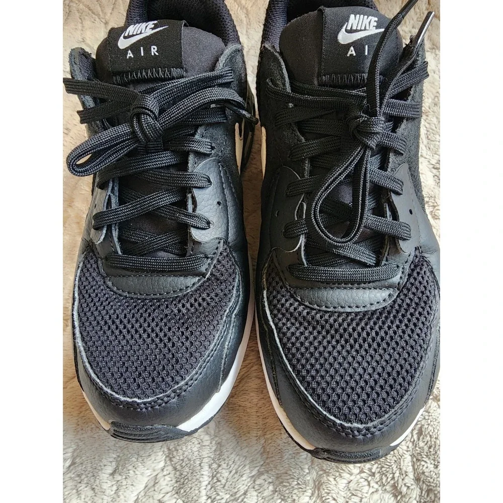 Nike Air Max Excee Black White Athletic Sneakers Womens 7 CD5432-003
